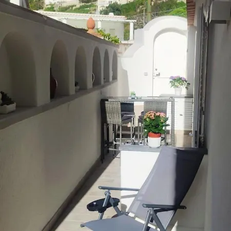 Διαμέρισμα Lusi House *