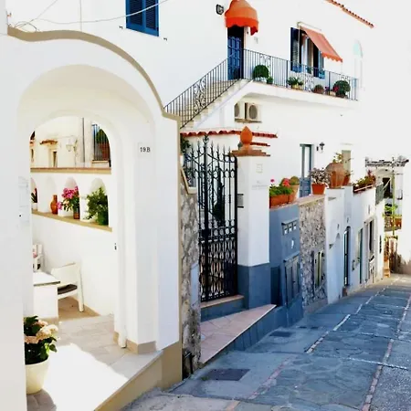 Lusi House * Capri